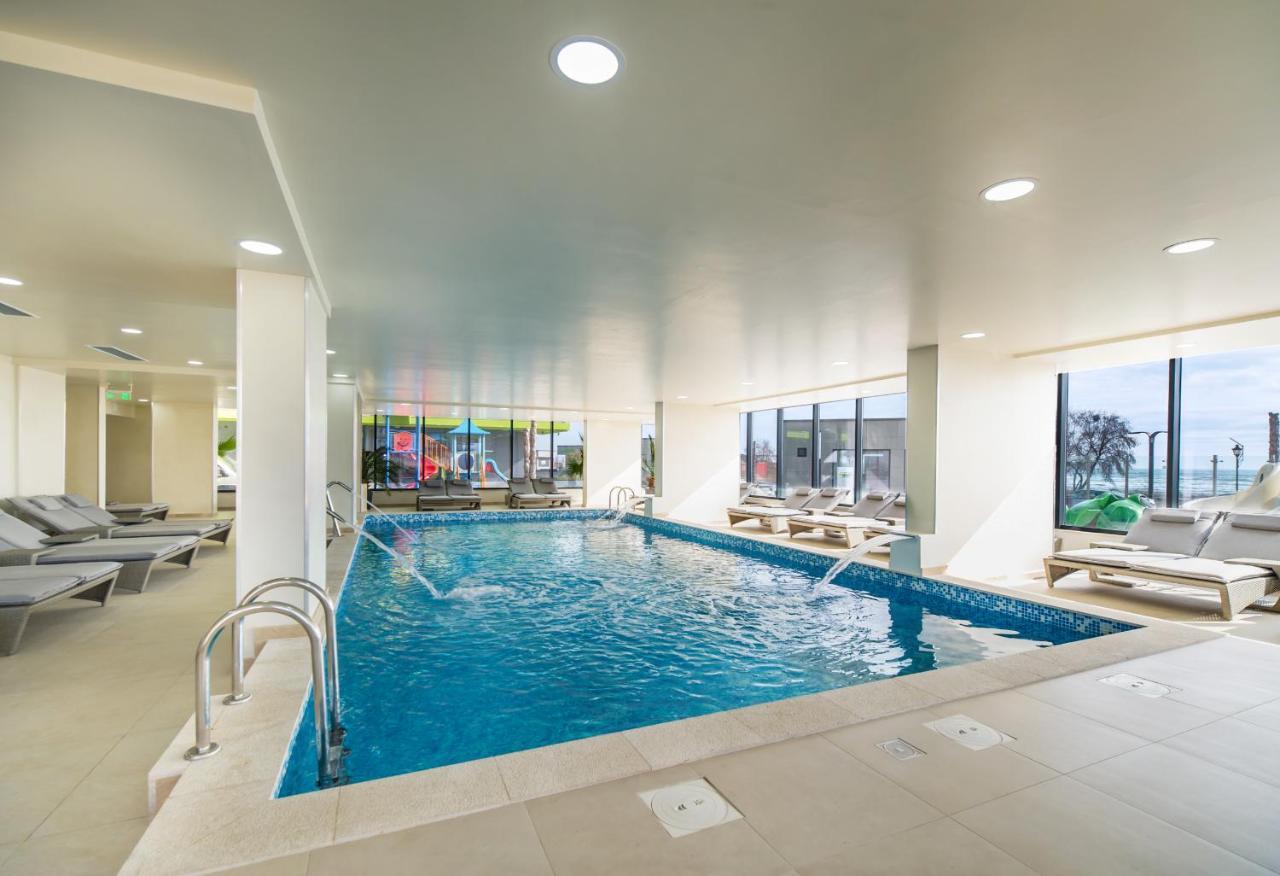 Berlin Luxury Apartment Spa N Pool Beach Resort Năvodari Zewnętrze zdjęcie