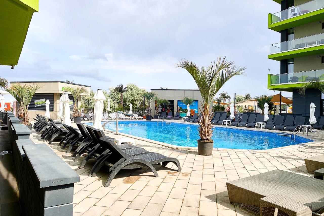 Berlin Luxury Apartment Spa N Pool Beach Resort Năvodari Zewnętrze zdjęcie